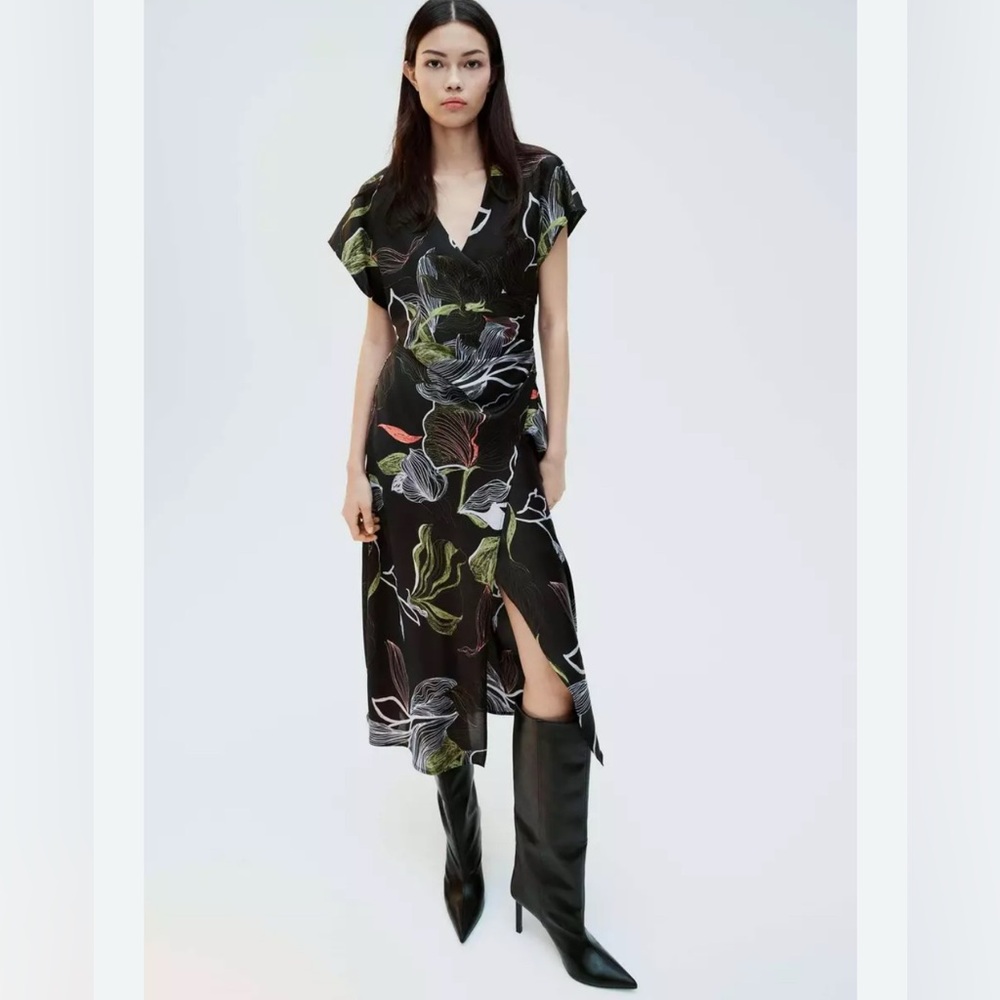 NWT Zara printed satin effect midi dress